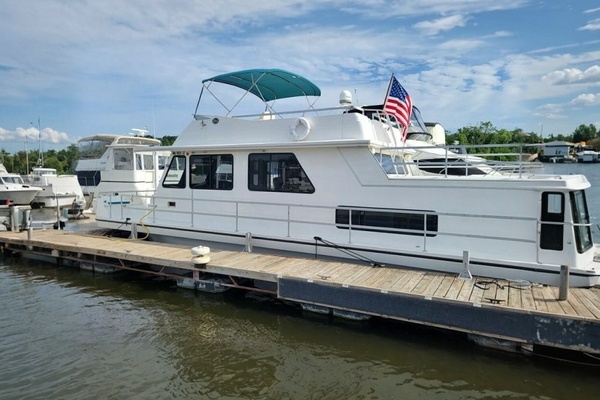 1996 Gibson 50 Cabin Yacht
