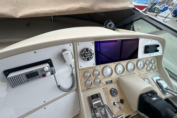 35ft Cruisers Yachts Yacht For Sale
