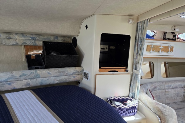 37ft Sea Ray Yacht For Sale