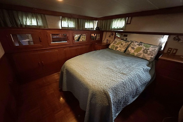 SANDIAL 44ft DeFever Yacht For Sale