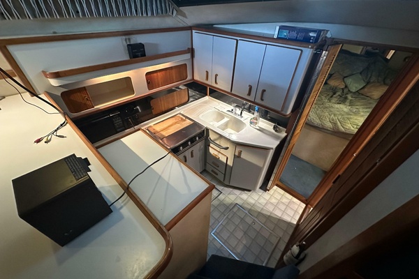 38ft Sea Ray Yacht For Sale