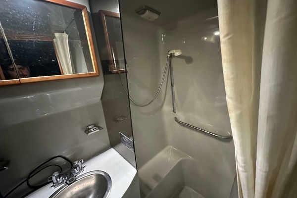 38ft Sea Ray Yacht For Sale