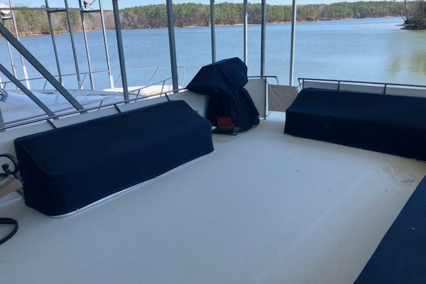 55ft Bluewater Yachts Yacht For Sale