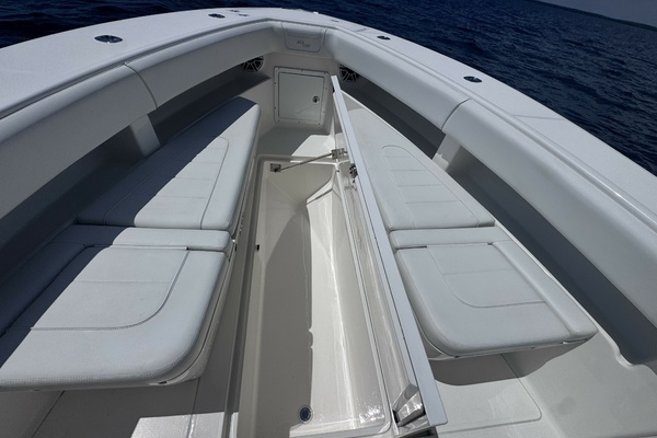 SEA BREEZE 29ft SeaVee Yacht For Sale