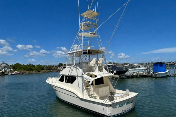 45-ft-Hatteras-1989-45 Convertible-Salty Adventures Pensacola Florida United States  yacht for sale
