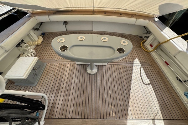 Photo of the 1988 Buddy Davis 47 Convertible "High Tide"