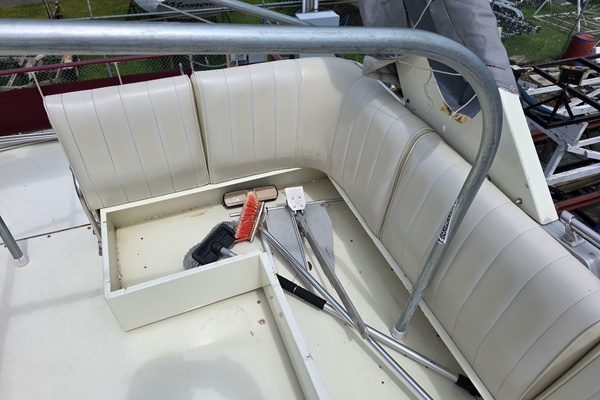 Memories 37ft Marinette Yacht For Sale
