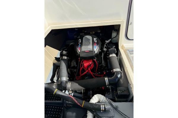 33ft Phoenix Yacht For Sale