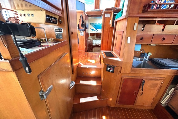 Wanderer 32ft Transpacific Marine Yacht For Sale