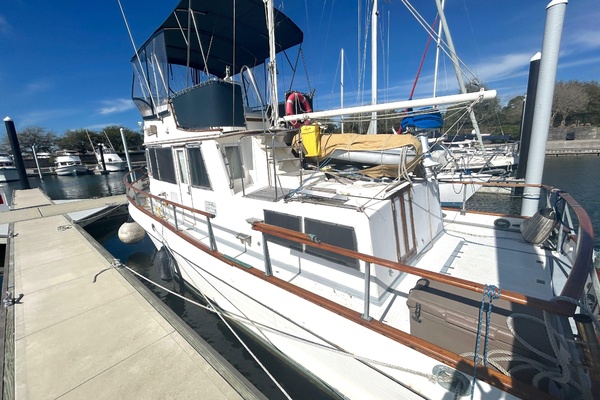 Gump Stump 36ft Grand Banks Yacht For Sale