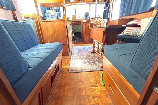 Gump Stump 36ft Grand Banks Yacht For Sale
