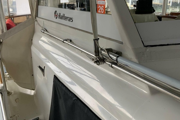 WEY PASS DUE III 41ft Hatteras Yacht For Sale