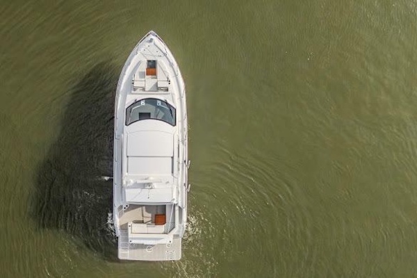 2023 Cruisers Yachts 43
