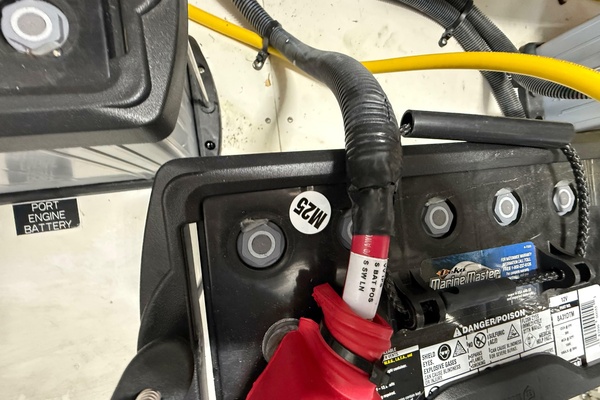 43ft Cruisers Yachts Yacht For Sale