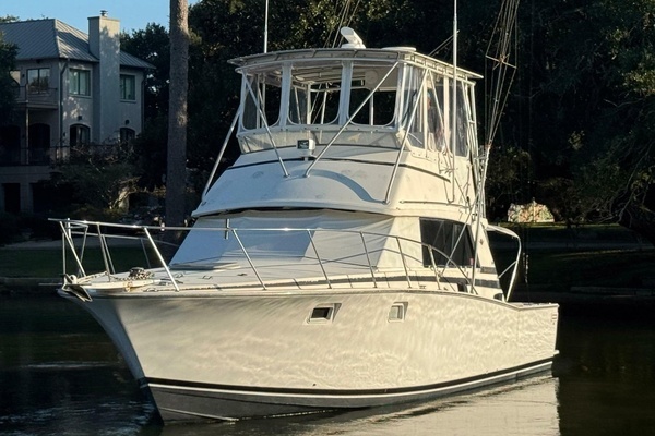 Photo of the 1979 Bertram 38 Convertible "Fisha-Tractor"
