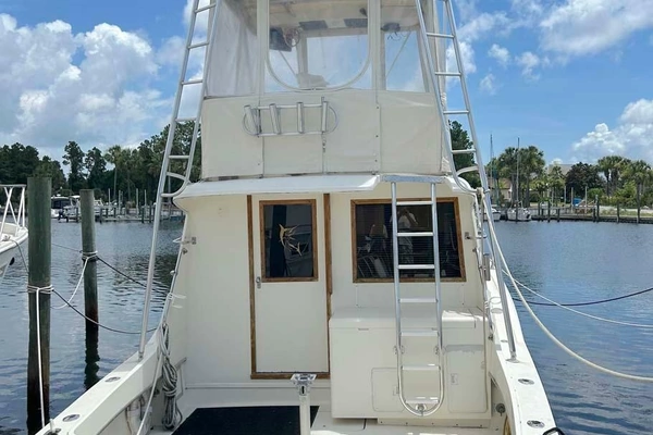 Photo of the 1975 Hatteras 36 Convertible "SLOW M'OCEAN"