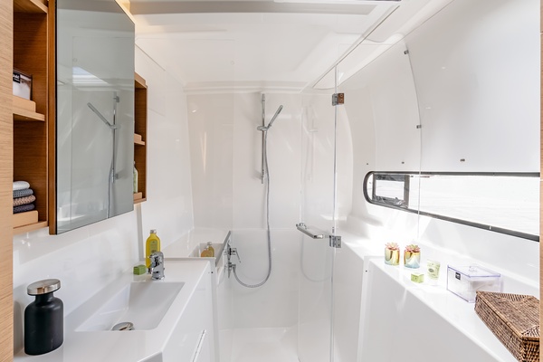 Hull 291 37ft Excess Yacht For Sale