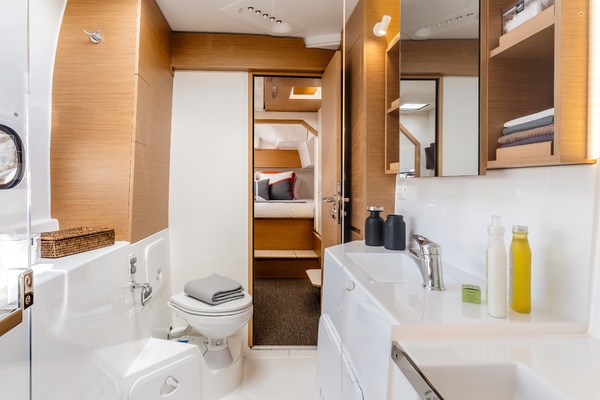 Hull 291 37ft Excess Yacht For Sale