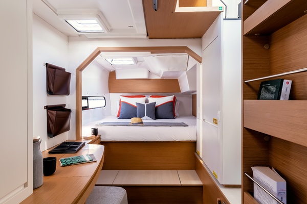 Hull 291 37ft Excess Yacht For Sale