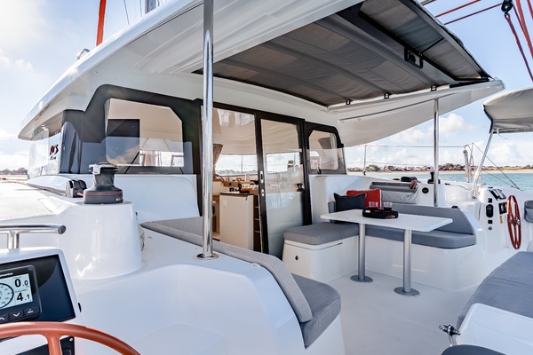 Hull 291 37ft Excess Yacht For Sale