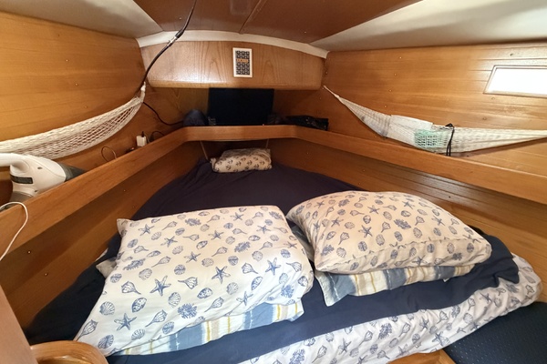 Strike Two 38ft Beneteau Yacht For Sale
