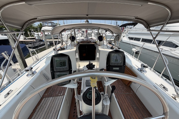 Strike Two 38ft Beneteau Yacht For Sale