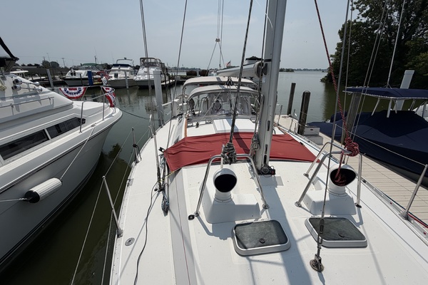 Strike Two 38ft Beneteau Yacht For Sale