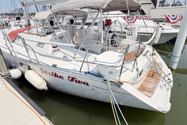 Strike Two 38ft Beneteau Yacht For Sale