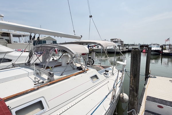 Strike Two 38ft Beneteau Yacht For Sale