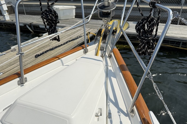 Adagio 42ft Beneteau Yacht For Sale