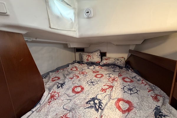 Adagio 42ft Beneteau Yacht For Sale