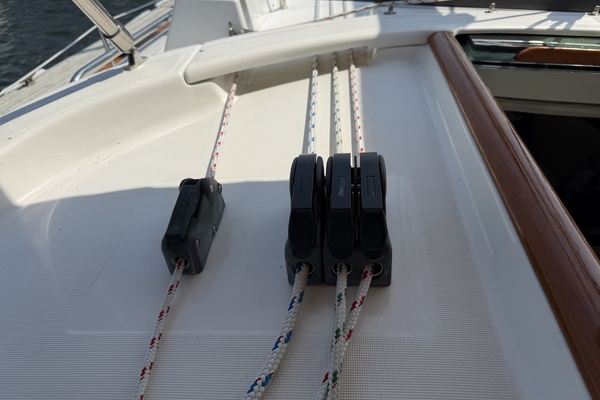 Adagio 42ft Beneteau Yacht For Sale