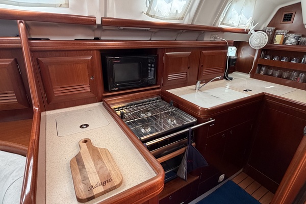 Adagio 42ft Beneteau Yacht For Sale