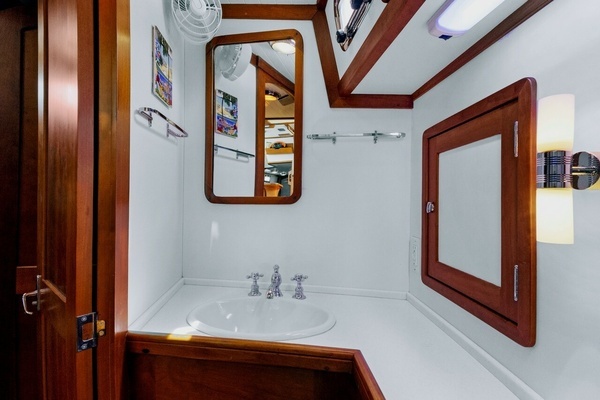 Shannon  Yacht For Sale