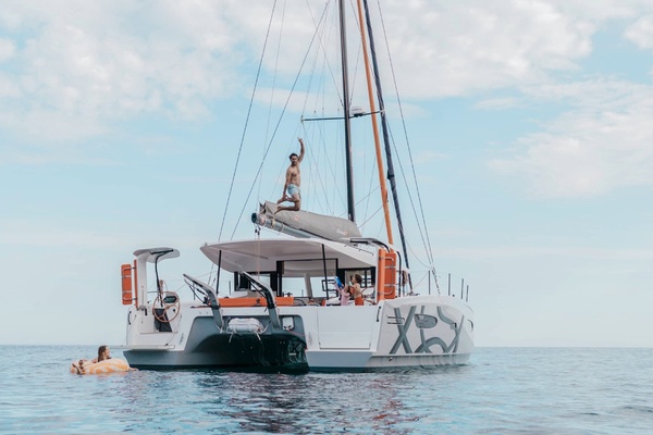 Annapolis ShowBoat 42ft Excess Yacht For Sale