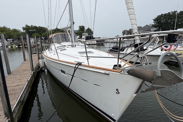 Perfect Day 3 42ft Beneteau Yacht For Sale