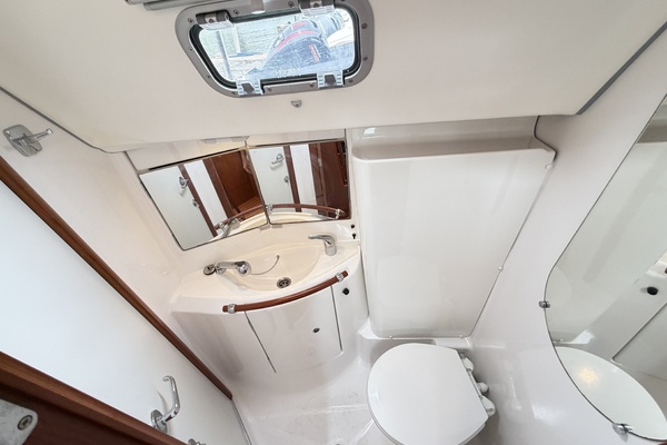 Perfect Day 3 42ft Beneteau Yacht For Sale