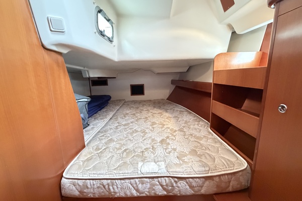 Perfect Day 3 42ft Beneteau Yacht For Sale