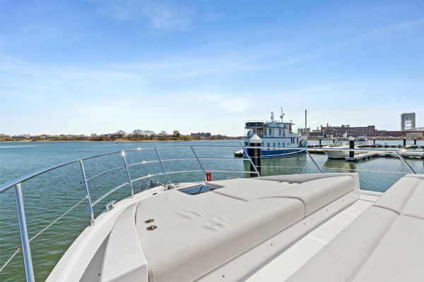 50ft Azimut Yacht For Sale