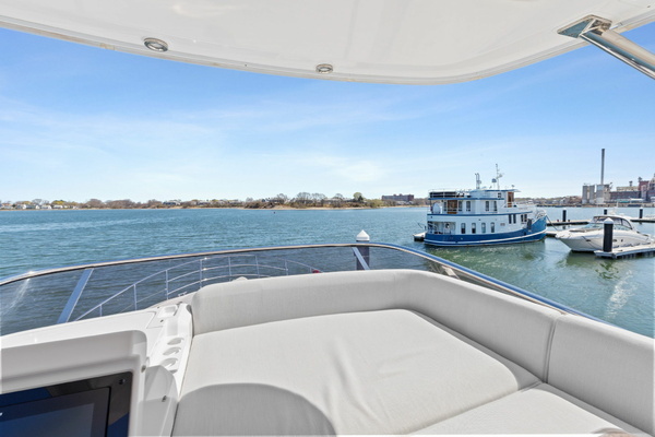 2022 Azimut 50