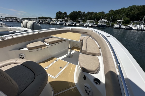 28ft Sportsman Yacht For Sale
