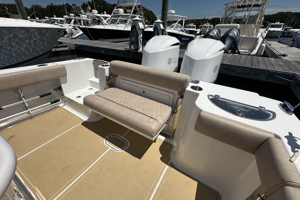 28ft Sportsman Yacht For Sale