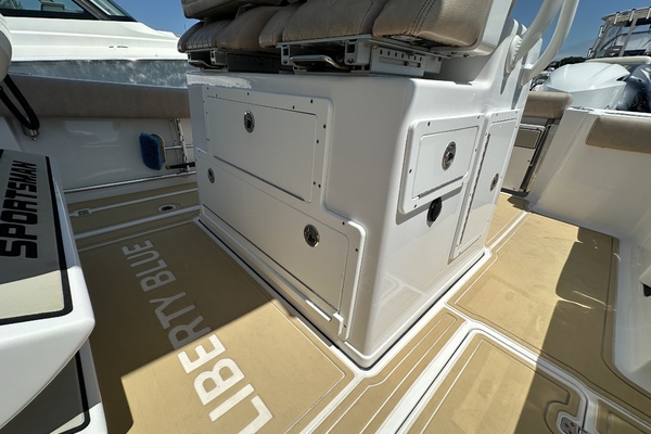 28ft Sportsman Yacht For Sale