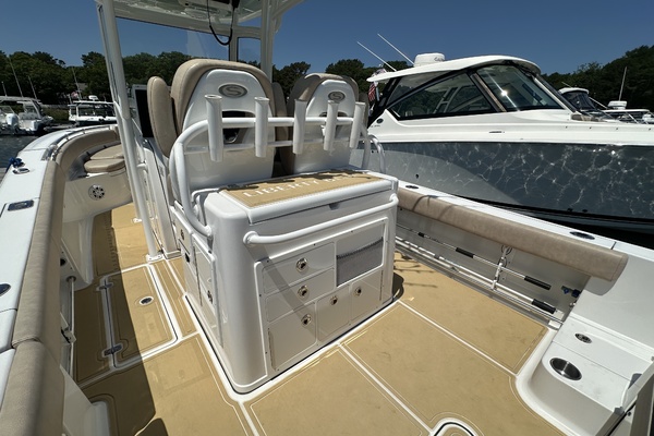 28ft Sportsman Yacht For Sale