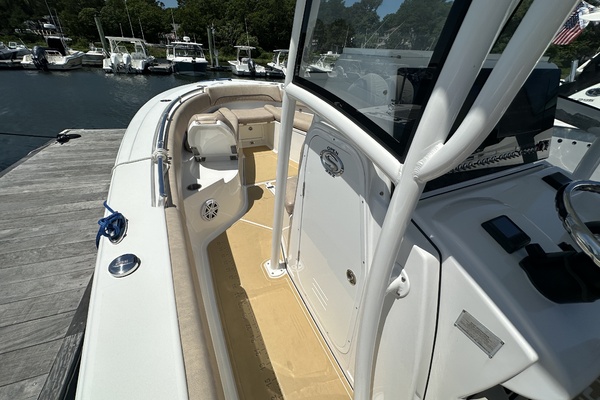 28ft Sportsman Yacht For Sale