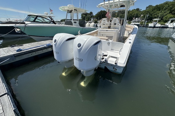 28ft Sportsman Yacht For Sale