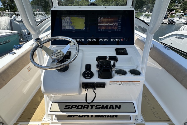 28ft Sportsman Yacht For Sale