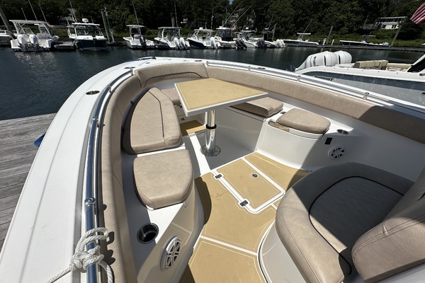 28ft Sportsman Yacht For Sale