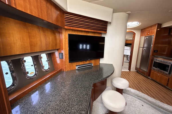 42ft Cruisers Yachts Yacht For Sale