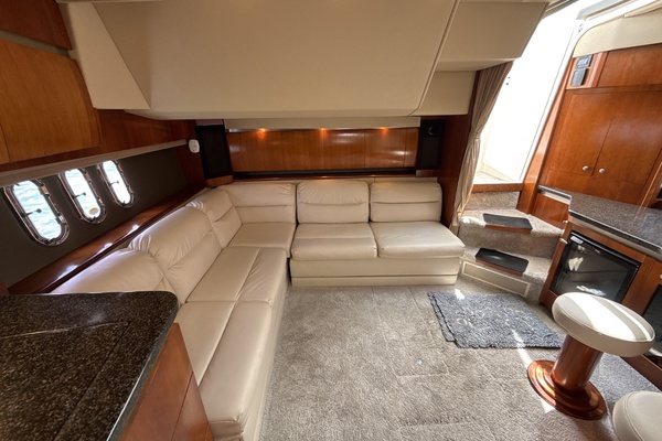42ft Cruisers Yachts Yacht For Sale
